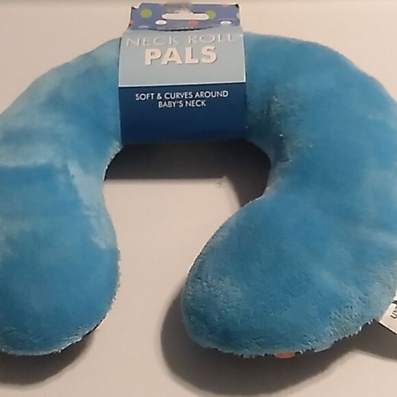 Cudlie Neck Roll Pals - Picture 3 of 5